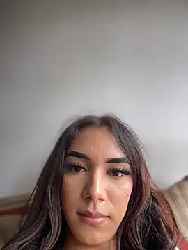 Nikol Rang   online show from 11.10.25