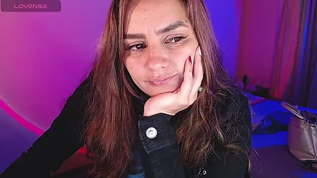 Lu perez online show from 12.06.24