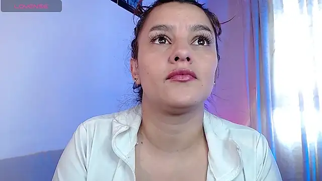 Lu perez online show from 01.11.25