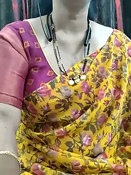 Snapshot of bhuvana555 chatting on 09.23.25 bhuvana555 online show from 09.23.25