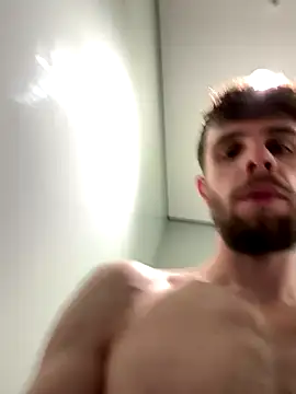 Snapshot of 18cmpacoo chatting on 10.28.25 18cmpacoo online show from 10.28.25