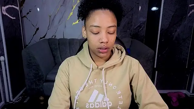 Violeth b online show from 11.29.25