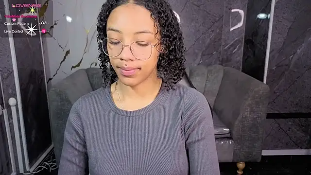 Violeth b online show from 02.21.26