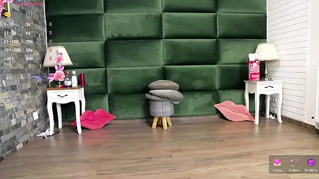 SelenSummer online show from 09.13.25