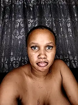 Snapshot of Sego_TeeTee chatting on 02.15.26 Sego TeeTee online show from 02.15.26