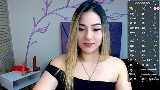 DahliaMoore online show from 12.11.24