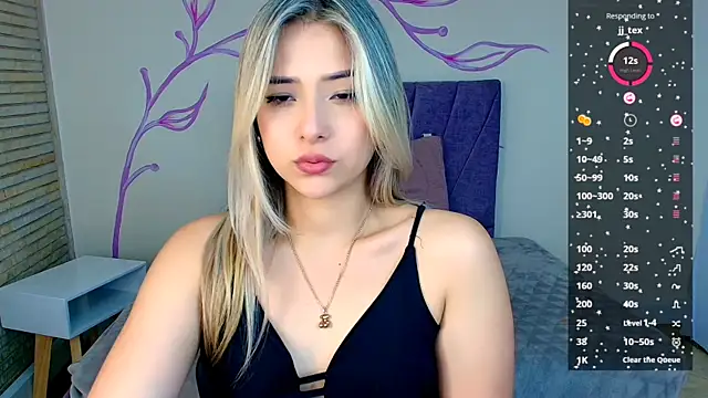 DahliaMoore online show from 12.24.24