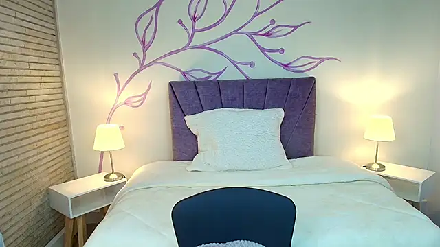 DahliaMoore online show from 03.09.25