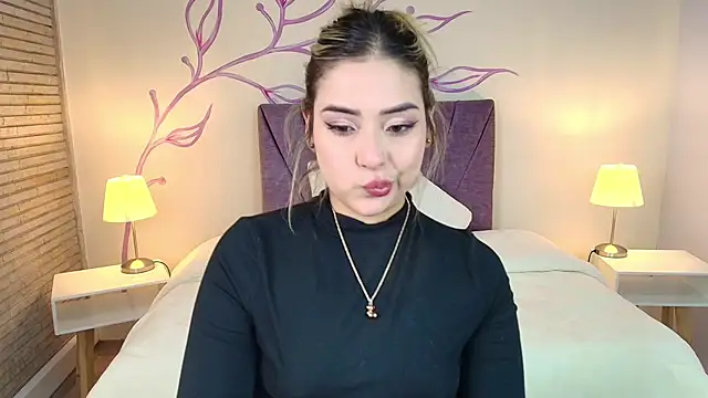 DahliaMoore online show from 03.11.25