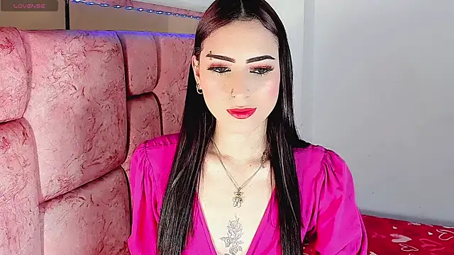 Snapshot of JessieAfrodita chatting on 05.18.26 JessieAfrodita online show from 05.18.26
