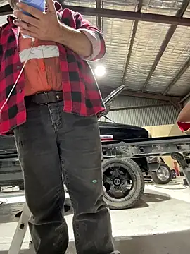 Snapshot of ausbod chatting on 03.28.26 ausbod online show from 03.28.26