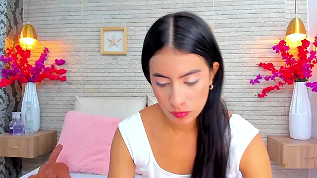 IssabellaLopez online show from 09.11.25