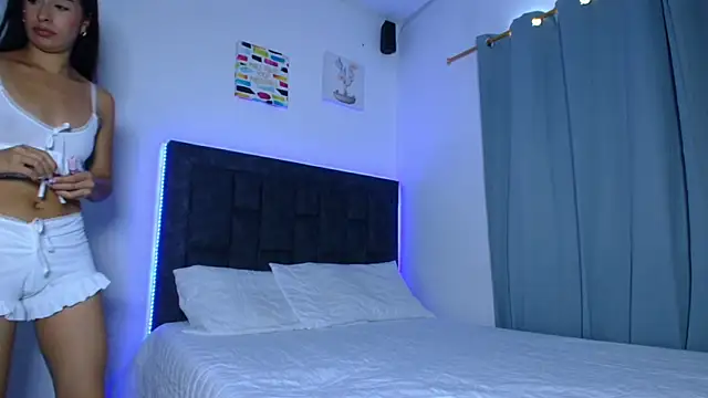 IssabellaLopez online show from 02.25.26