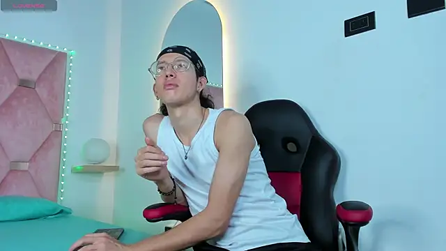 manu vera online show from 03.04.25