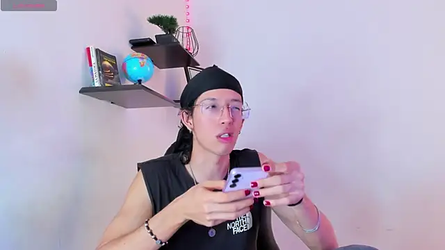 manu vera online show from 10.11.25