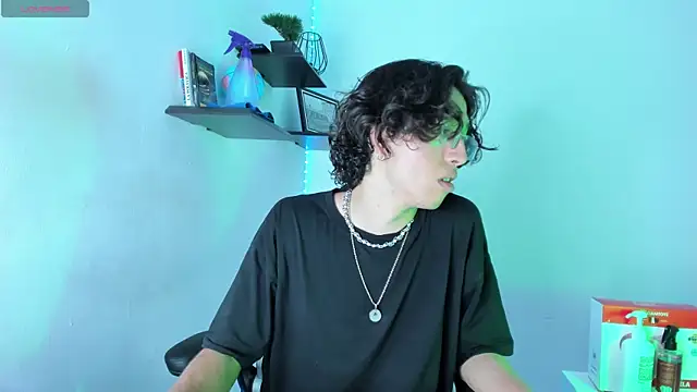 manu vera online show from 11.02.25