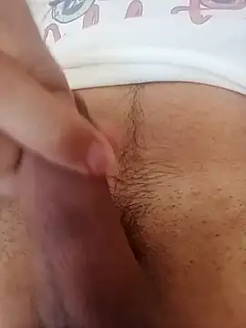 Snapshot of El_baby12 chatting on 10.22.25 El baby12 online show from 10.22.25