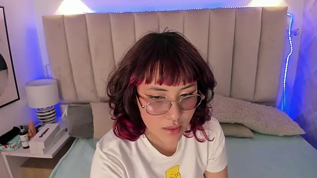 Haru Bonny online show from 12.19.25