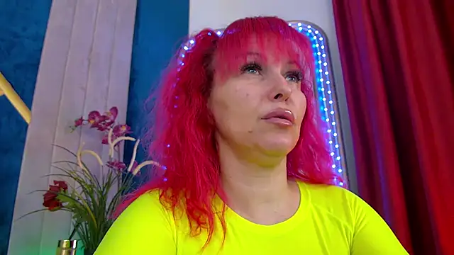 Foxxxy MILF online show from 02.25.26