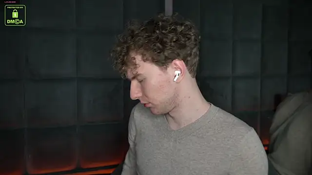 Snapshot of Tony_Talorr chatting on 03.01.25 Tony Talorr online show from 03.01.25