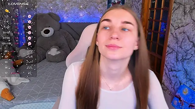  flowersweeet  online show from 11.04.25