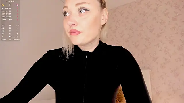 Snapshot of Allena_moan chatting on 07.20.26 Allena moan online show from 07.20.26