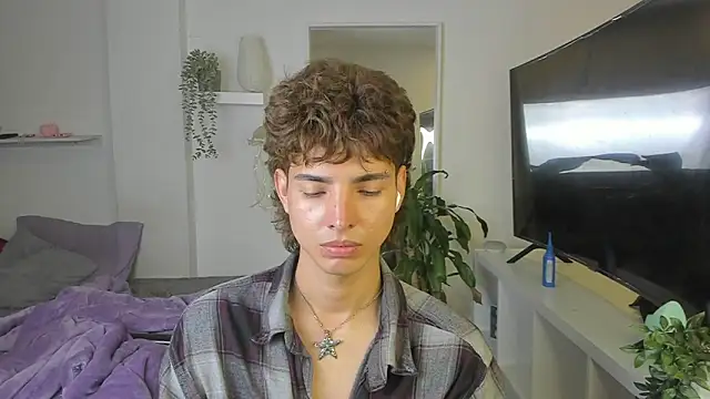 santy-kitty online show from 11.11.25