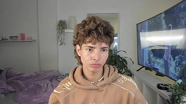 santy-kitty online show from 11.22.25