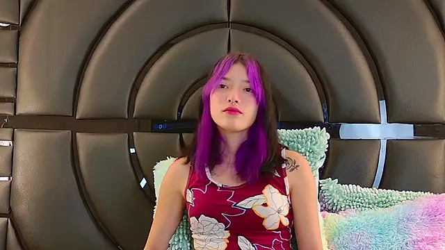 AlliciaKim online show from 01.07.25