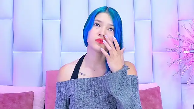 AlliciaKim online show from 03.19.25