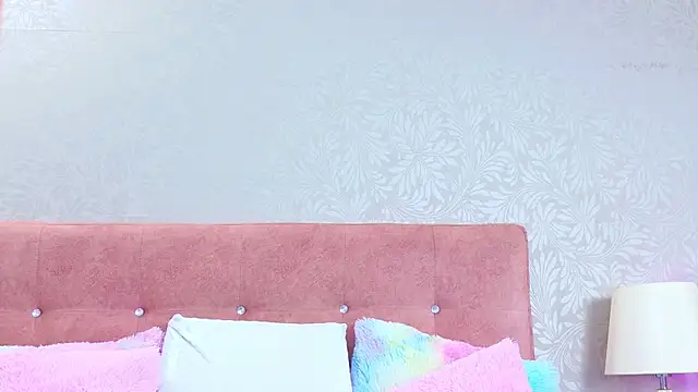 AlliciaKim online show from 09.16.25