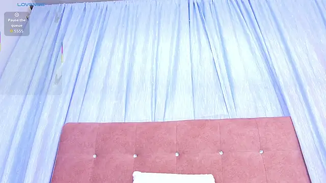 Snapshot of AlliciaKim chatting on 02.14.26 AlliciaKim online show from 02.14.26