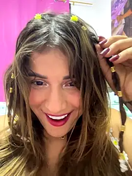 Snapshot of perlita05 chatting on 10.01.25 perlita05 online show from 10.01.25