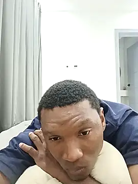 Snapshot of Elchicomiel chatting on 12.02.24 Elchicomiel online show from 12.02.24