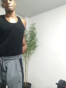 MAXIMO JHONS online show from 09.23.25