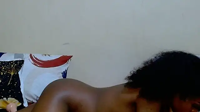 DiamondLuv29 online show from 02.17.26