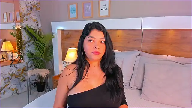 EmaBakker online show from 12.16.25