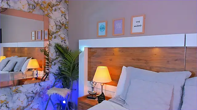 EmaBakker online show from 01.13.26