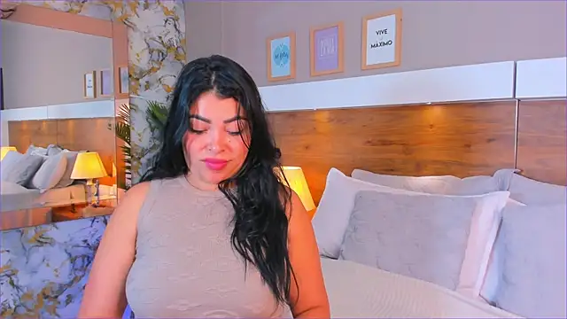 Snapshot of EmaBakker chatting on 01.18.26 EmaBakker online show from 01.18.26