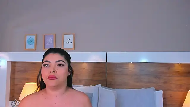 EmaBakker online show from 03.09.26