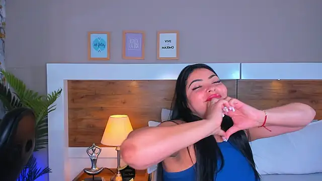 EmaBakker online show from 03.19.26