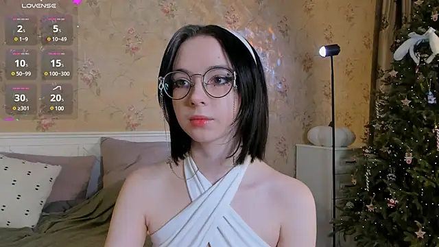 Nora Failure online show from 12.29.24