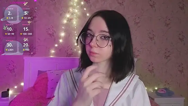 Nora Failure online show from 01.26.25