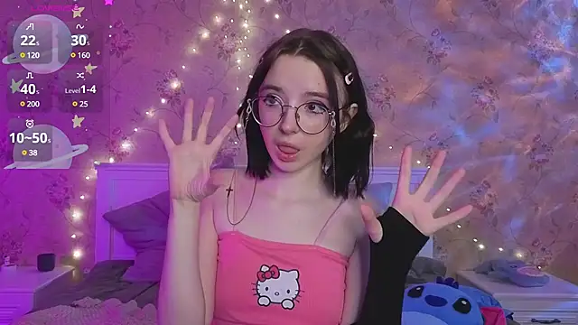 Nora Failure online show from 02.03.25