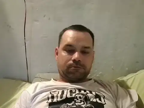 Snapshot of Lolosalvage83 chatting on 01.19.25 Lolosalvage83 online show from 01.19.25