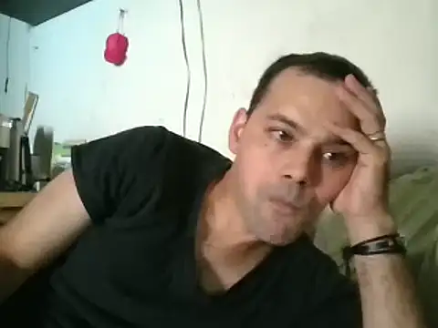 Snapshot of Lolosalvage83 chatting on 02.02.25 Lolosalvage83 online show from 02.02.25