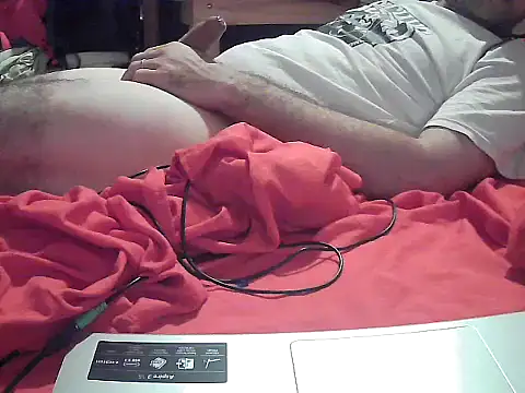 Snapshot of Lolosalvage83 chatting on 03.04.25 Lolosalvage83 online show from 03.04.25