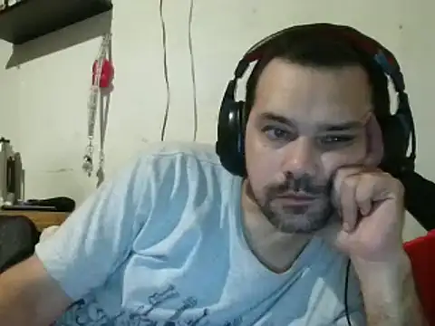 Snapshot of Lolosalvage83 chatting on 03.16.25 Lolosalvage83 online show from 03.16.25