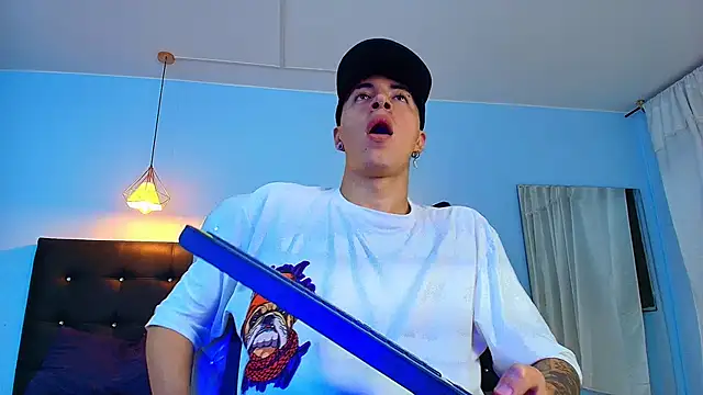 Lobo 17  online show from 01.07.25