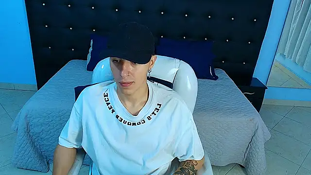 Lobo 17  online show from 01.22.25